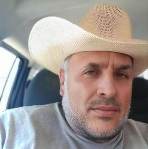 Meet your Posher, Jorge